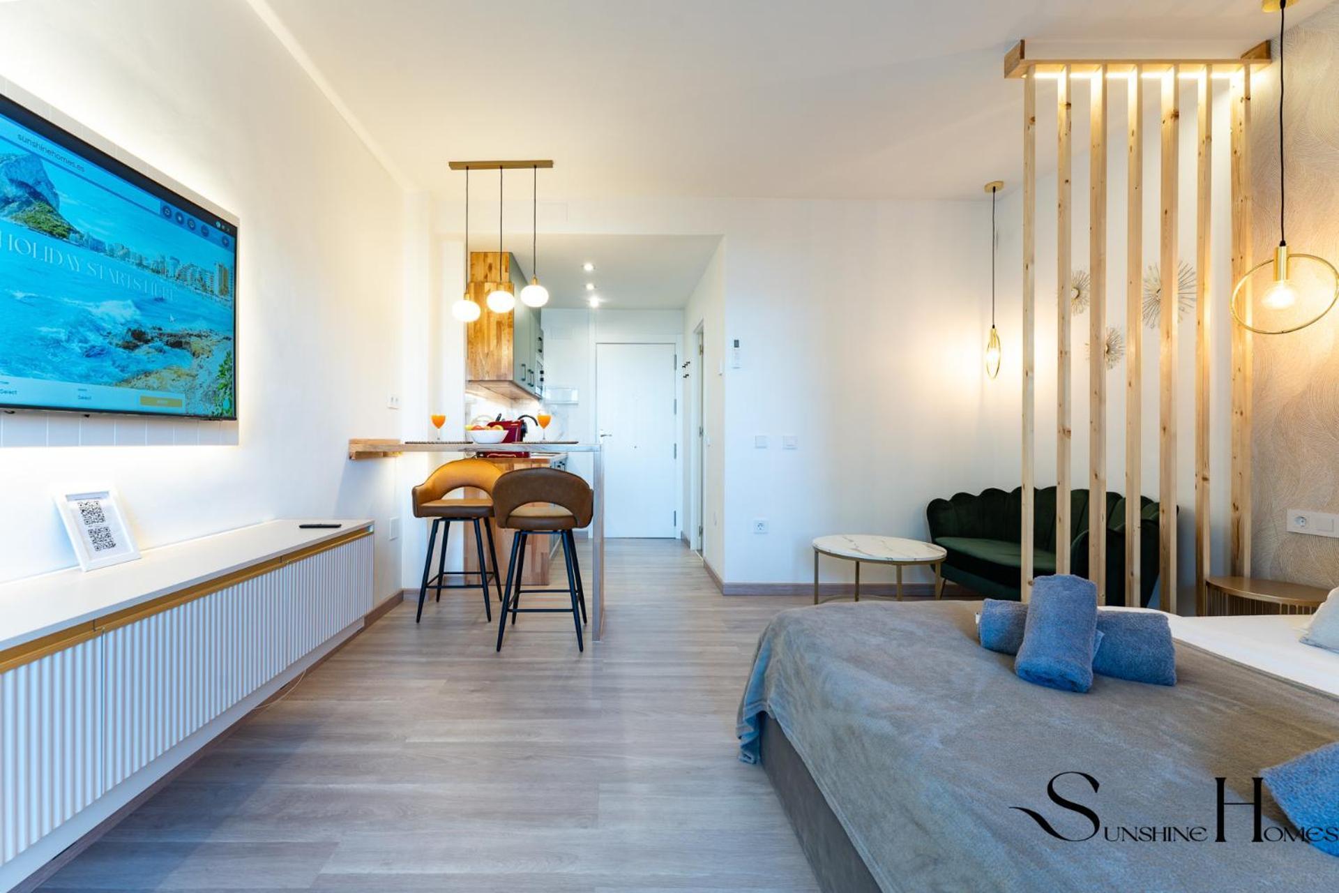 Seaview Beachfront Studio With Aqua Park & Balcony Беналмадена Екстериор снимка