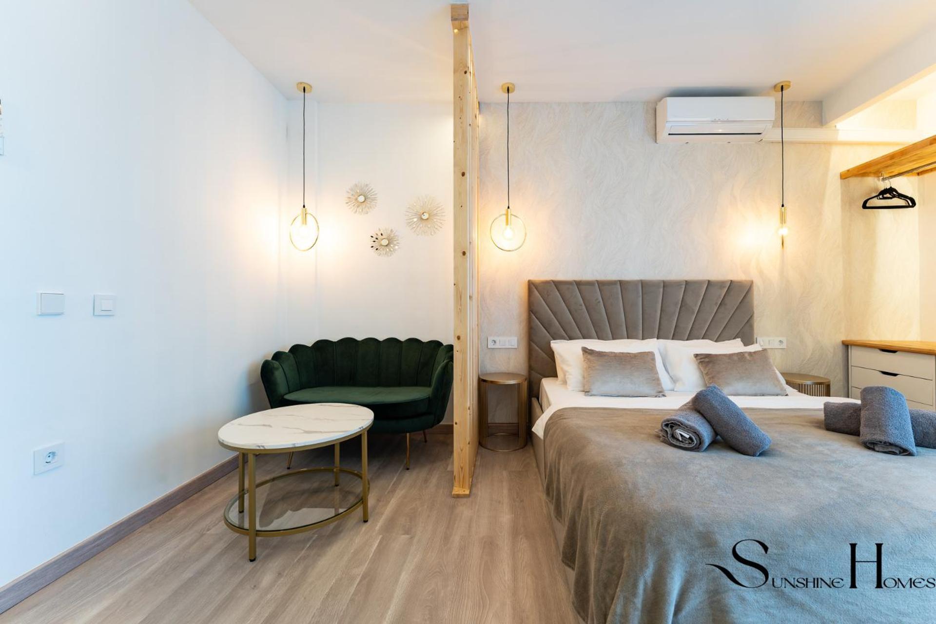 Seaview Beachfront Studio With Aqua Park & Balcony Беналмадена Екстериор снимка
