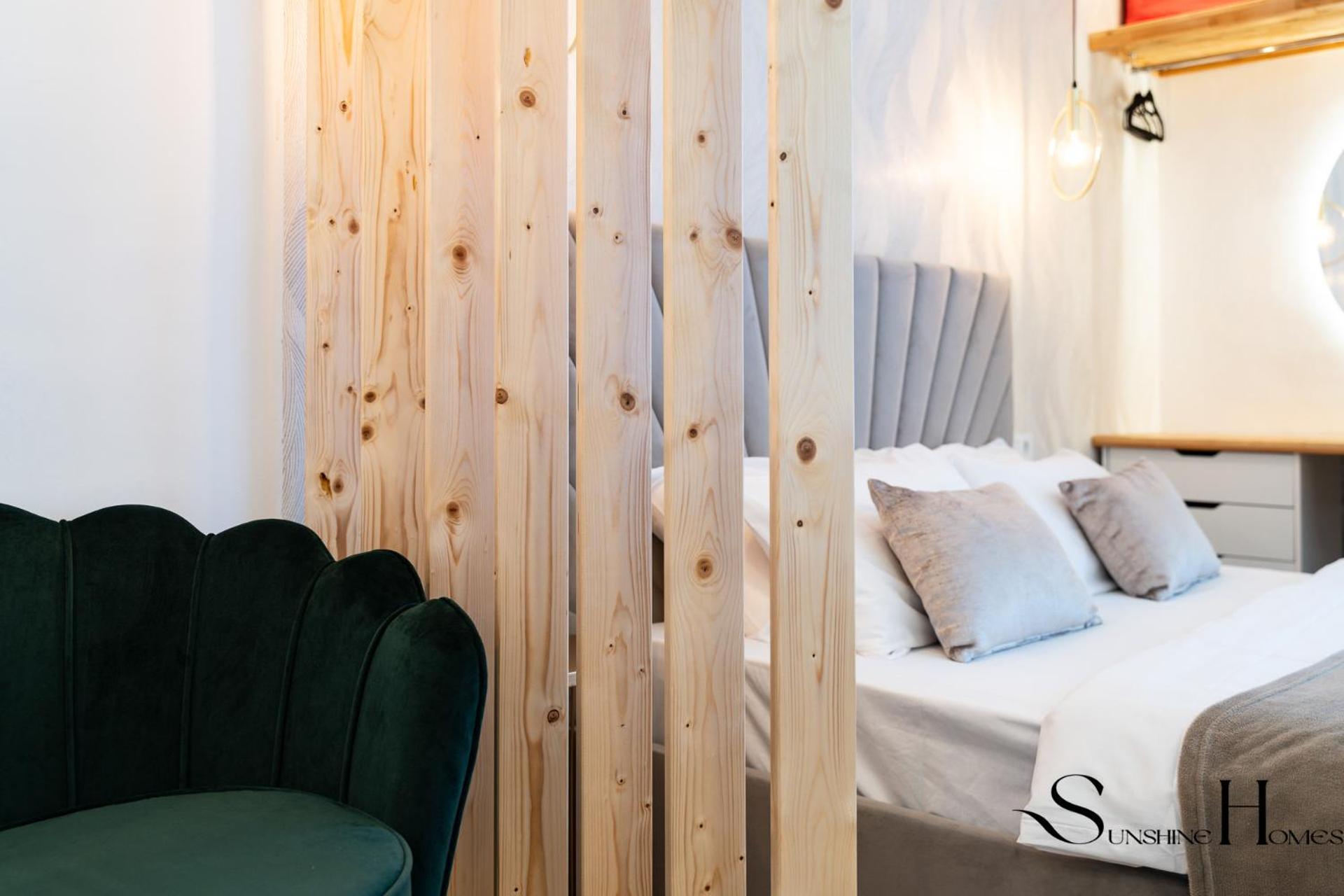 Seaview Beachfront Studio With Aqua Park & Balcony Беналмадена Екстериор снимка